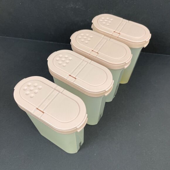 Tupperware Modular Mates Pink Spice Shakers 4 Large #1846 w/Lids 8 Ounce - Picture 2 of 8